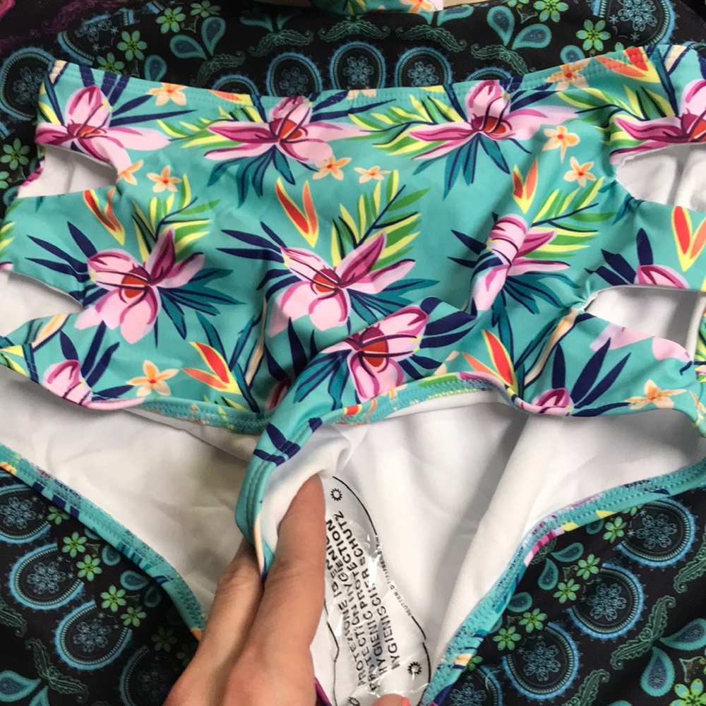 retro high waisted bikini - Picture 4 of 6